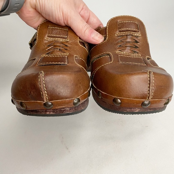 VINTAGE NOMI LEATHER CLOGS SIZE 8 - Picture 6 of 12